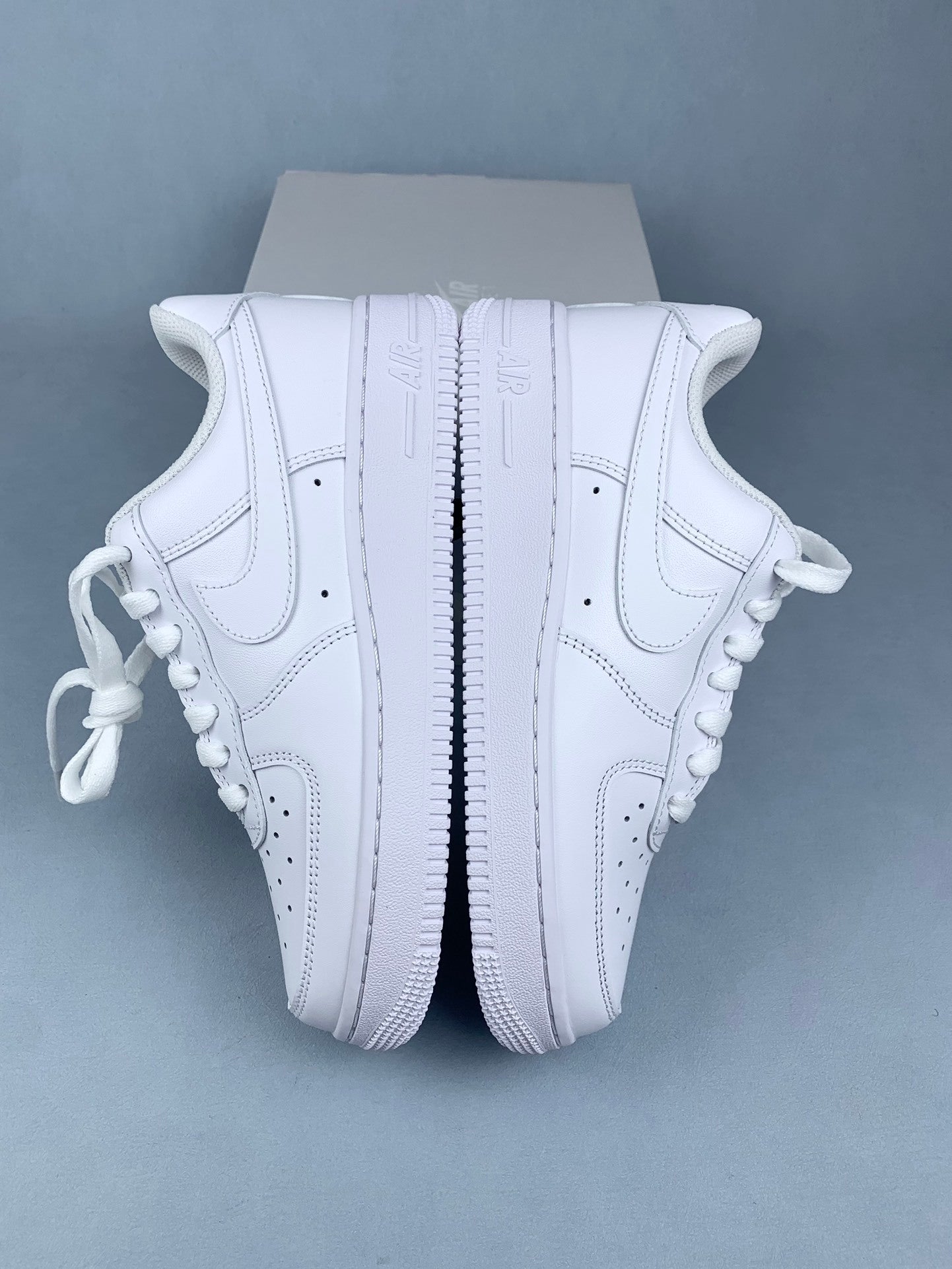 Sneakers NIKE Air Force 1