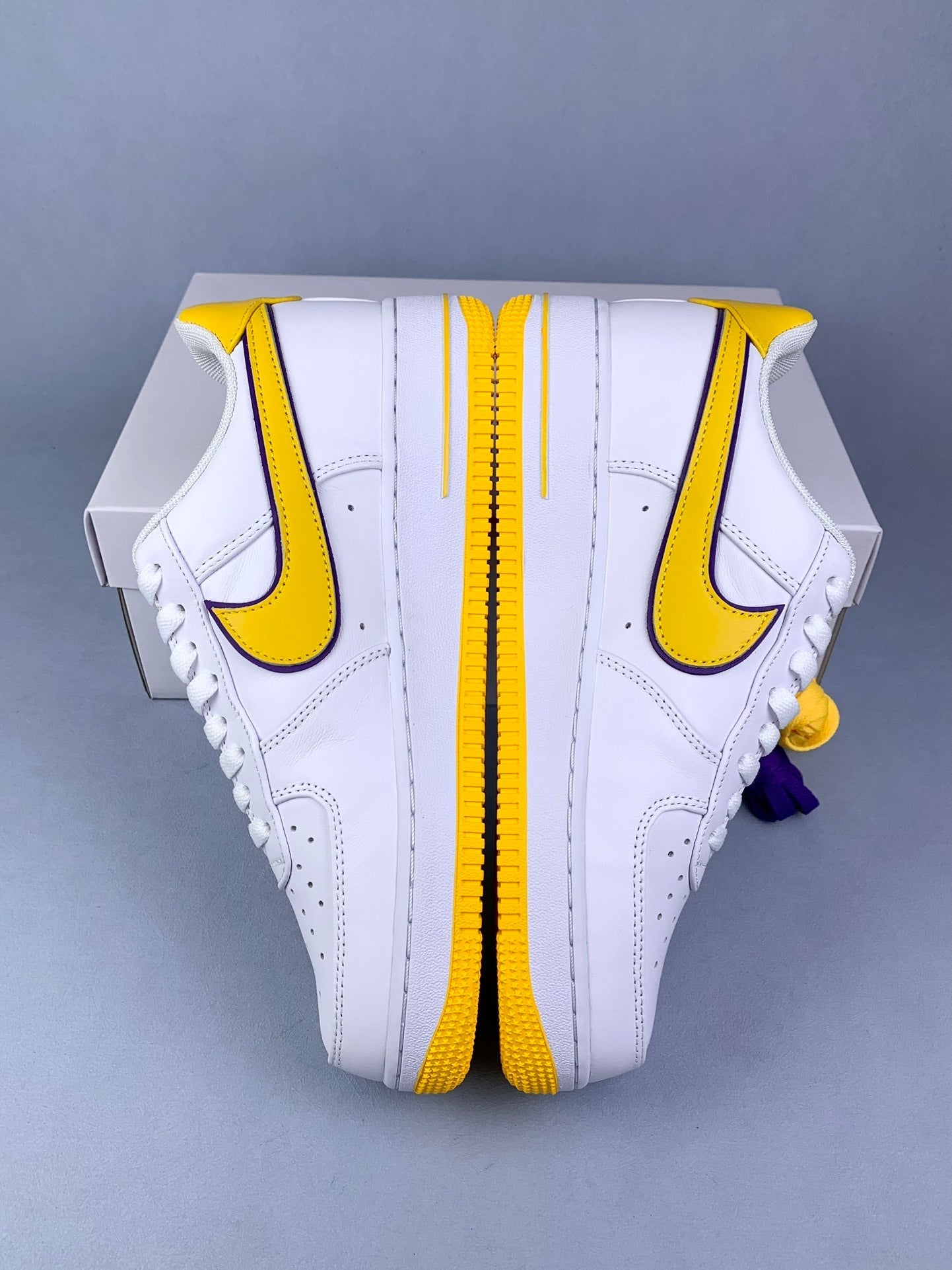 Sneakers NIKE Air Force 1
